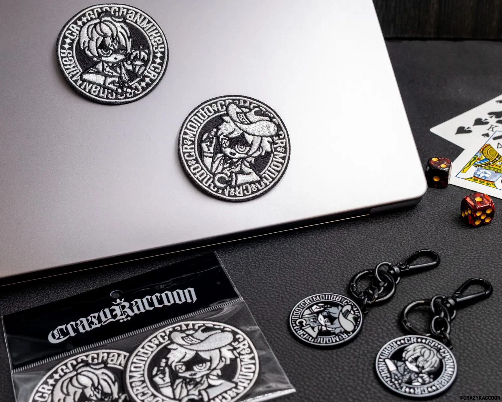 CrazyRaccoon CR_xxday 黒の日 ロゴデザイン